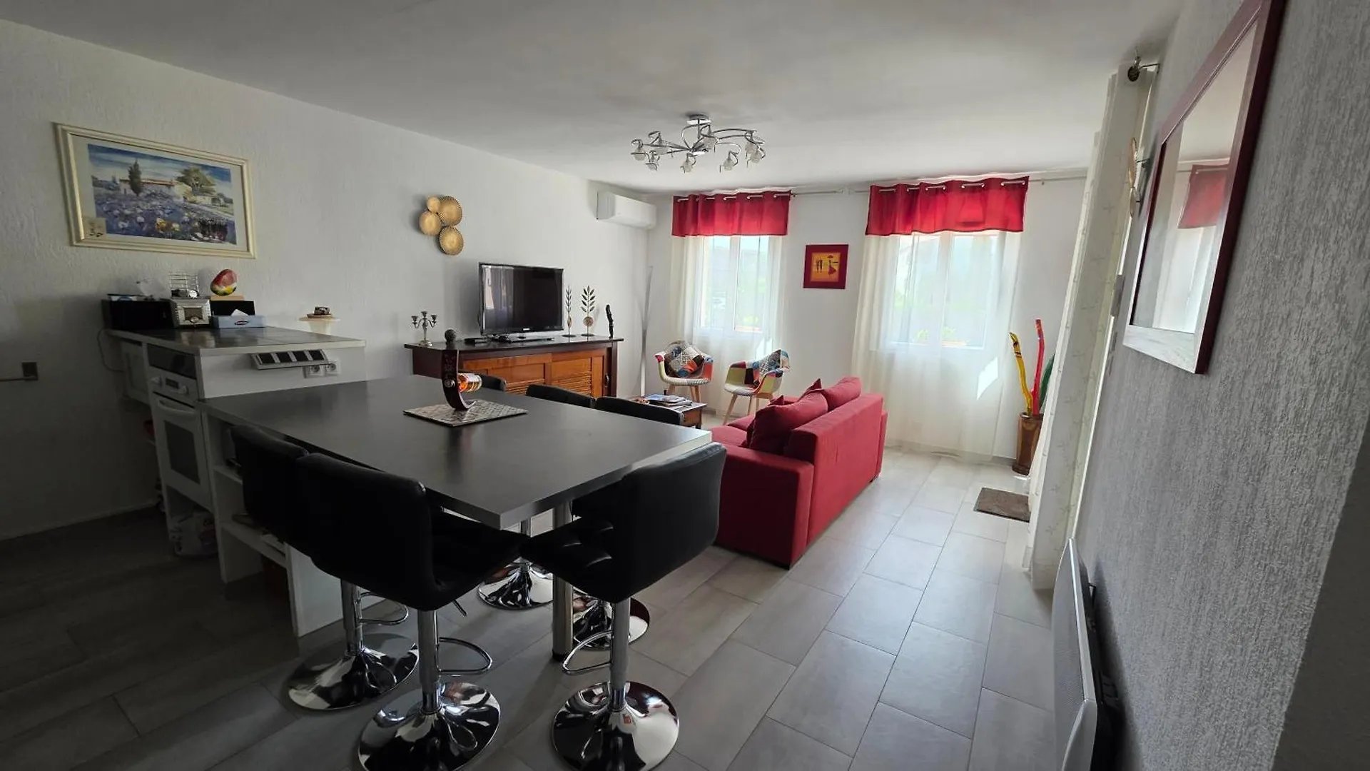 Entire Ground Floor In Beautiful Villa Saint-Raphael  0*, Saint-Raphael (Var) France