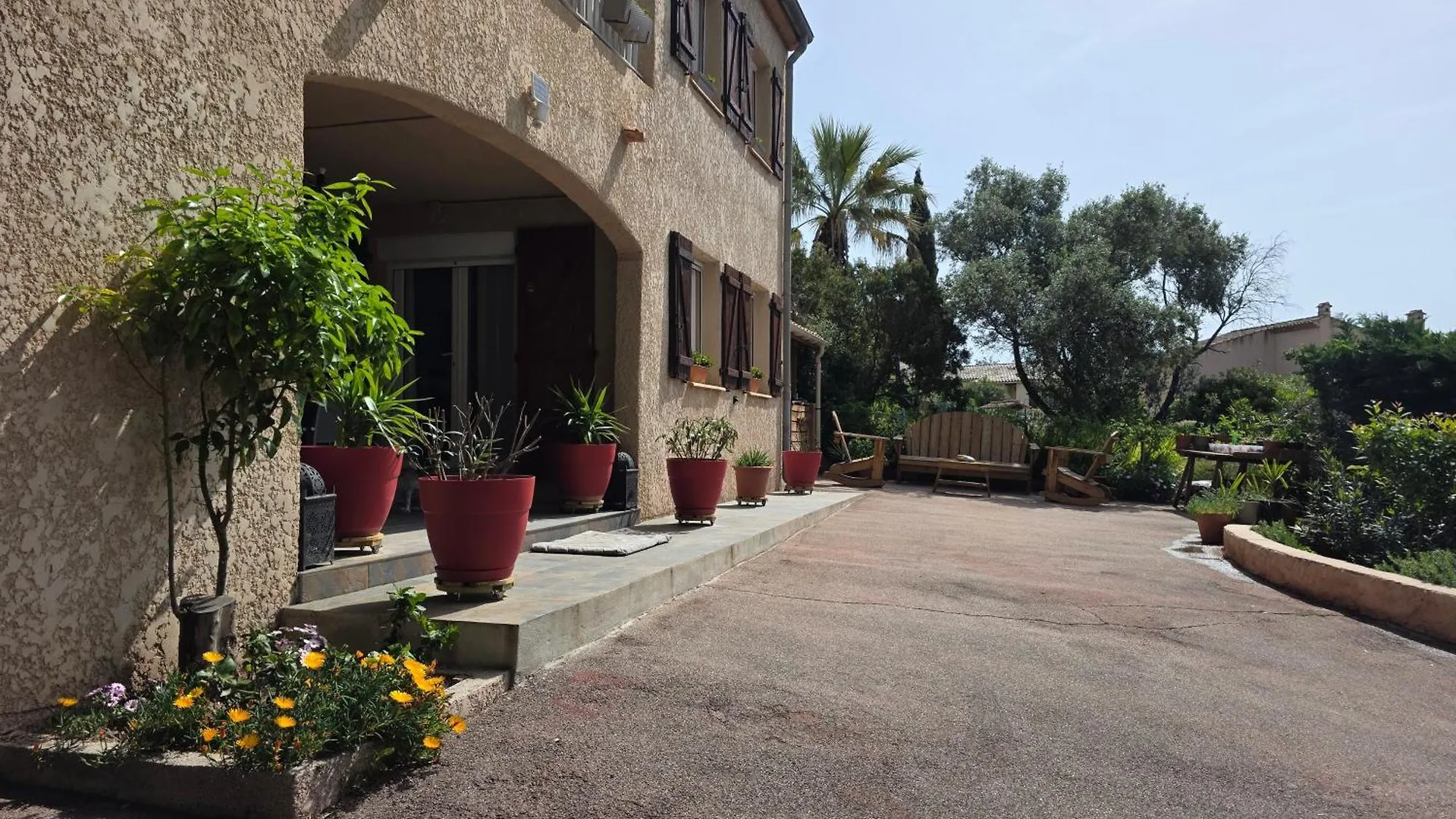 Entire Ground Floor In Beautiful Villa Saint-Raphael  Holiday home Saint-Raphael (Var)